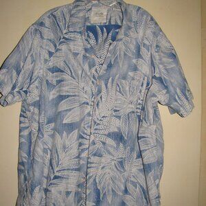 WOMENS OR MENS HAWAIIN PRINT SHIRT -  FITS LIKE AN XXL